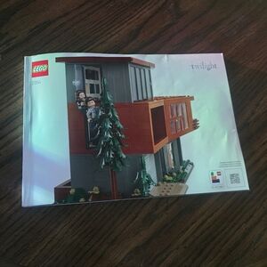 LEGO | 21354 Twilight The Cullen House Instruction Book
